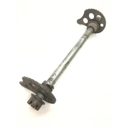 Axe de roue arriere YAMAHA XT 125 1991-1993