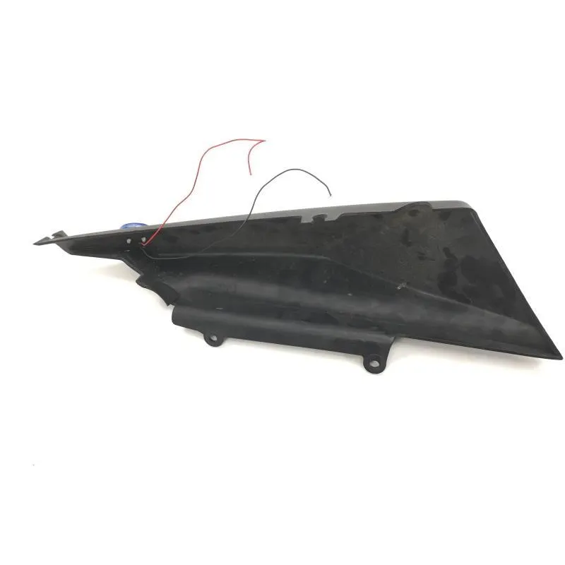Cache carenage sous selle droit YAMAHA XT 125 R 2005-2008