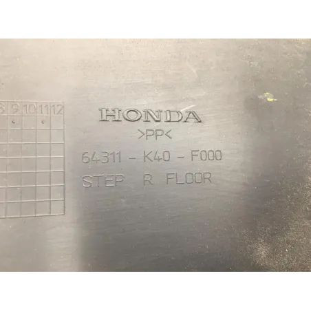 Plancher marche pied droit HONDA NSS 125 2015-2017 FORZA