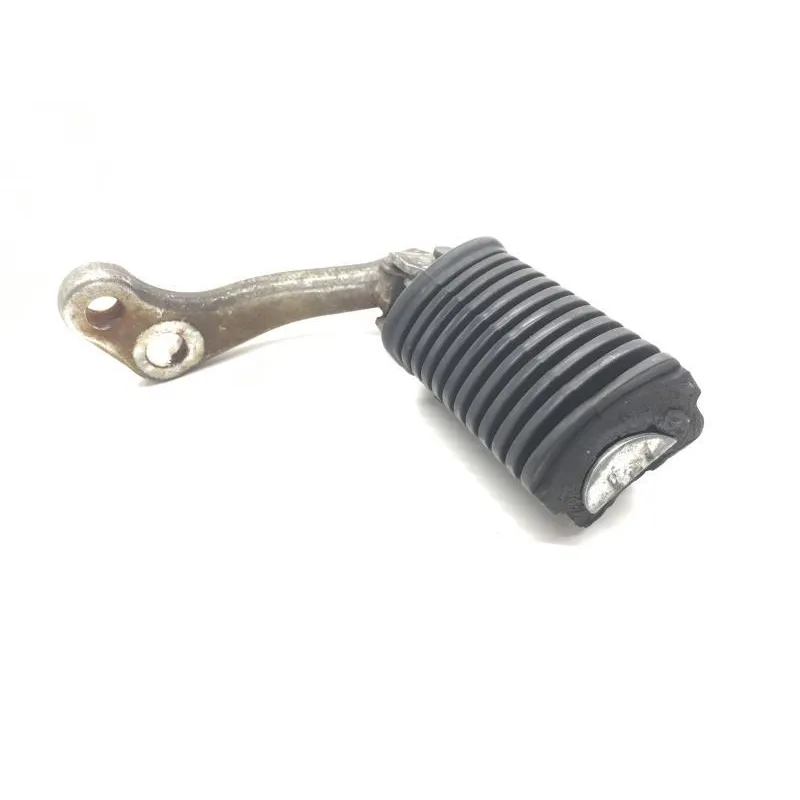 Repose pieds avant droit SUZUKI GN 125 1982-1996
