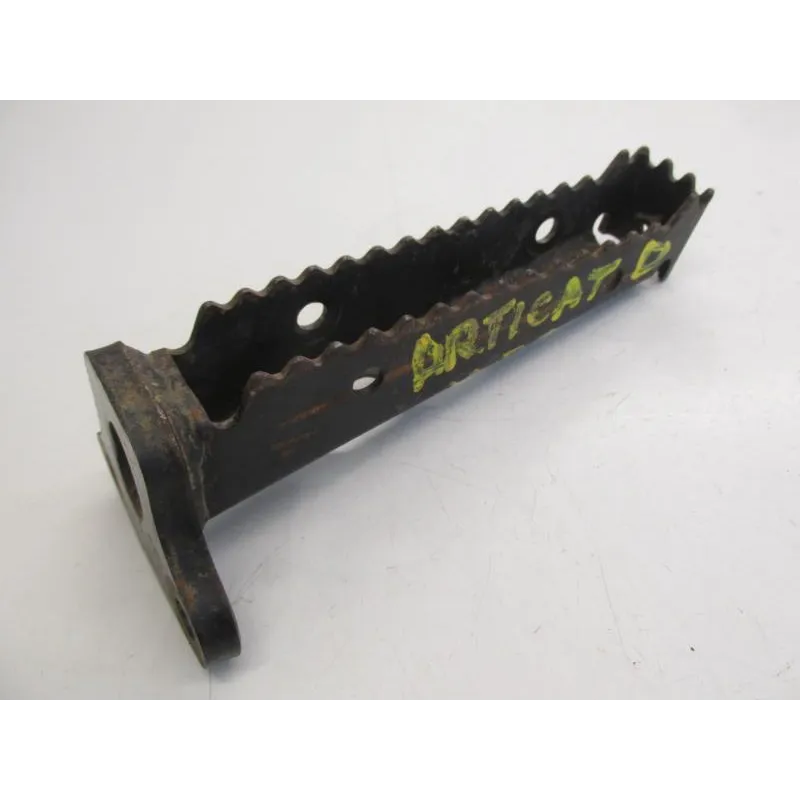 Repose pieds avant ARCTIC CAT DVX 400 2004-2008