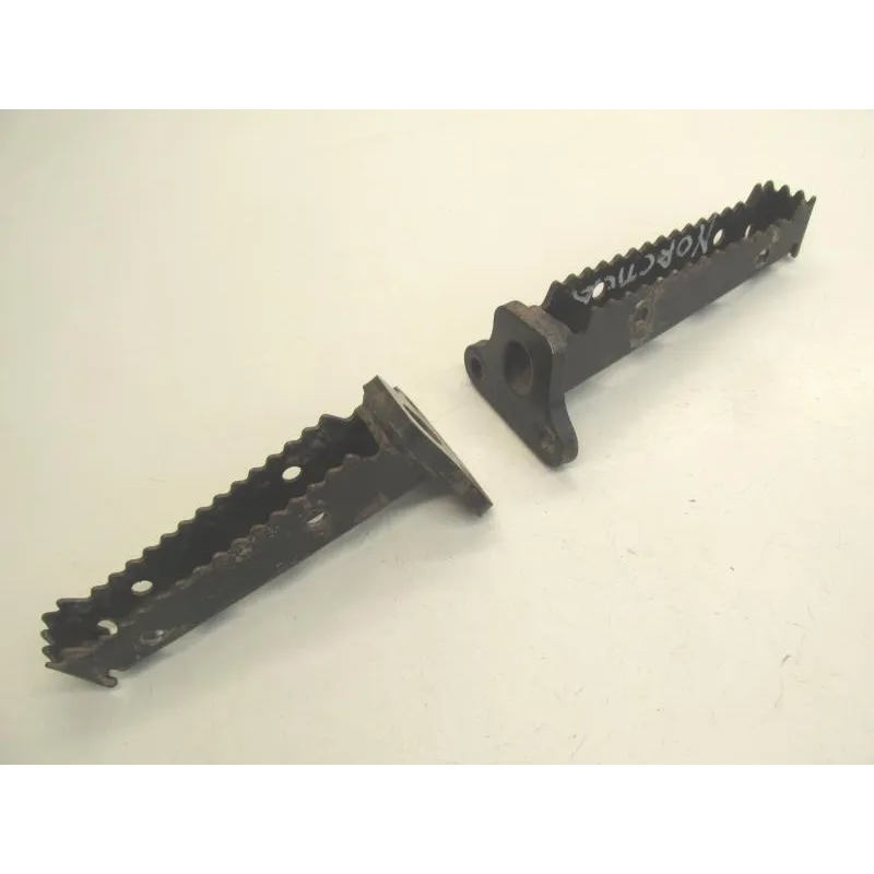 Repose pieds avant ARCTIC CAT DVX 400 2004-2008