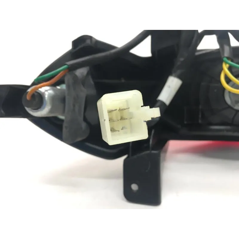 Bloc feu + clignotants PEUGEOT KISBEE 50 2011-2017 4T