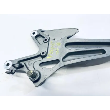 Platine avant droite HONDA CBF 600 2004-2007