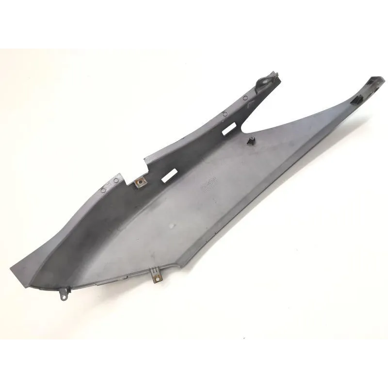 Cache carenage coque arriere droit YAMAHA YPR 125 2006-2009 XMAX