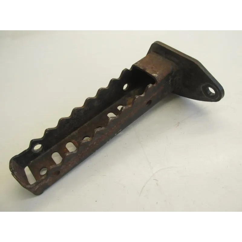 Repose pieds avant gauche MASAI DMX 450 2008