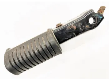 Repose pieds arriere droit HONDA CA 125 REBEL 1995-2000