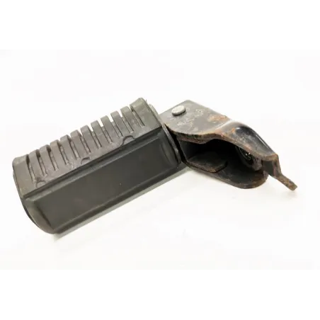 Repose pieds arriere droit HONDA CA 125 REBEL 1995-2000