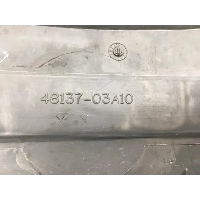 Cache carenage face avant SUZUKI CP 80 1984-1986