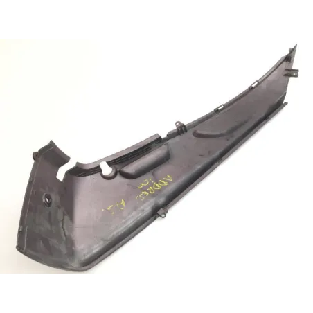 Cache carenage coque arriere gauche SUZUKI AH 100 1992-1995 ADDRESS