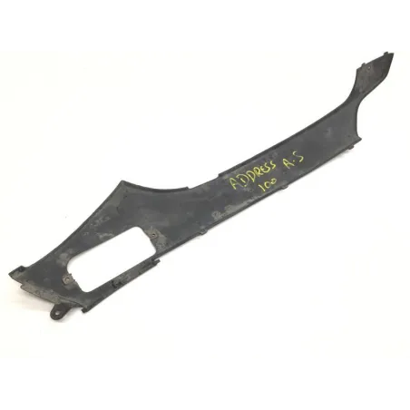 Cache lateral gauche SUZUKI AH 100 1992-1995 ADDRESS