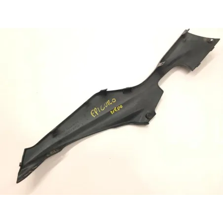 Cache lateral gauche SUZUKI UC 125 1999-2003 EPICURO