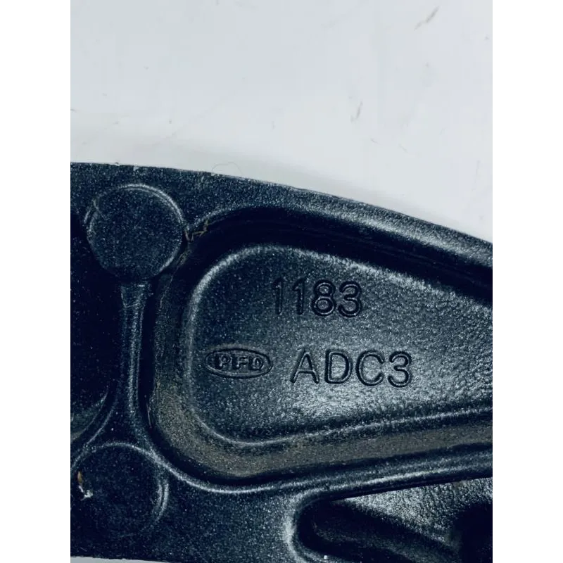 Berceau cadre avant droit KAWASAKI GTR 1400 2008-2009