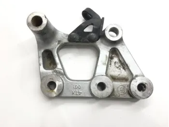 Support moteur droit YAMAHA TDM 850 1996-2001