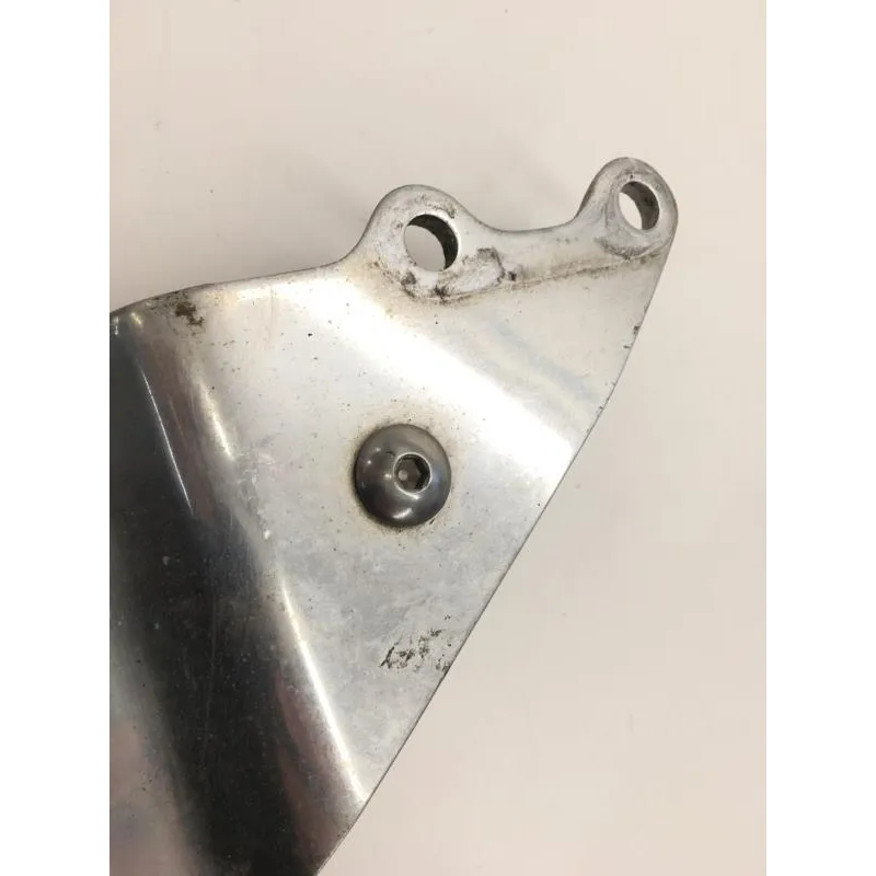 Platine avant droite SUZUKI GSXR 750 1988-1989