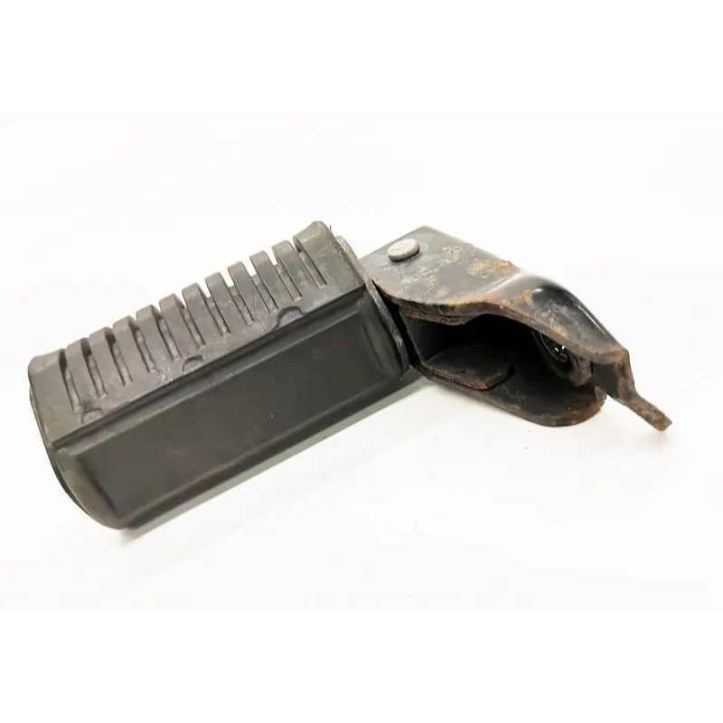 Repose pieds arriere droit HONDA CA 125 REBEL 1995-2000