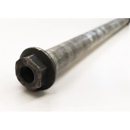 Axe de roue arriere HONDA VFR F 750 1986-1987