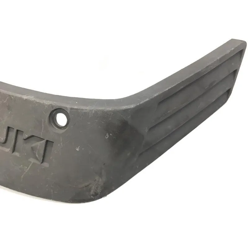 Cache carenage face avant SUZUKI CP 80 1984-1986