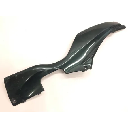 Cache lateral gauche SUZUKI UC 125 1999-2003 EPICURO