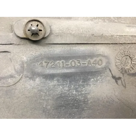 Cache carenage coque arriere gauche SUZUKI CP 80 1984-1986