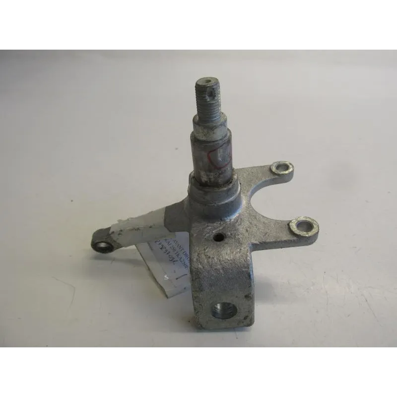 Fusee avant droit TUOKAI TRIKE 250 2010