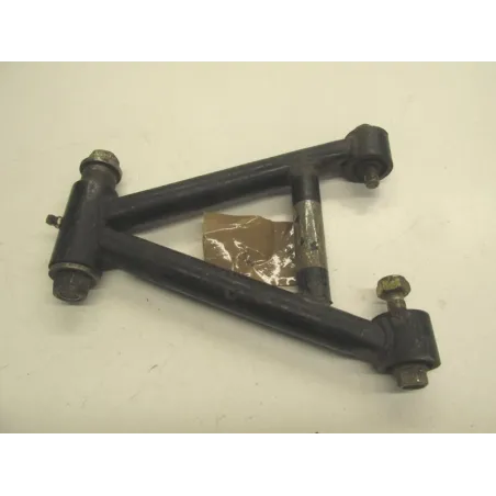 Triangle superieur avant gauche ROXON UVM 150 2005