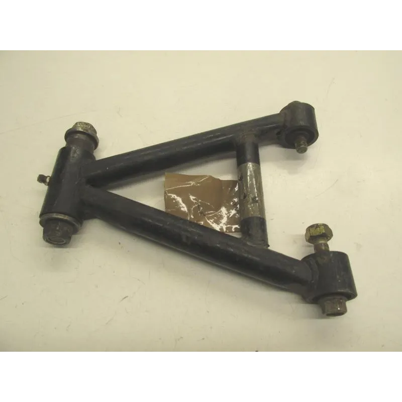 Triangle superieur avant gauche ROXON UVM 150 2005