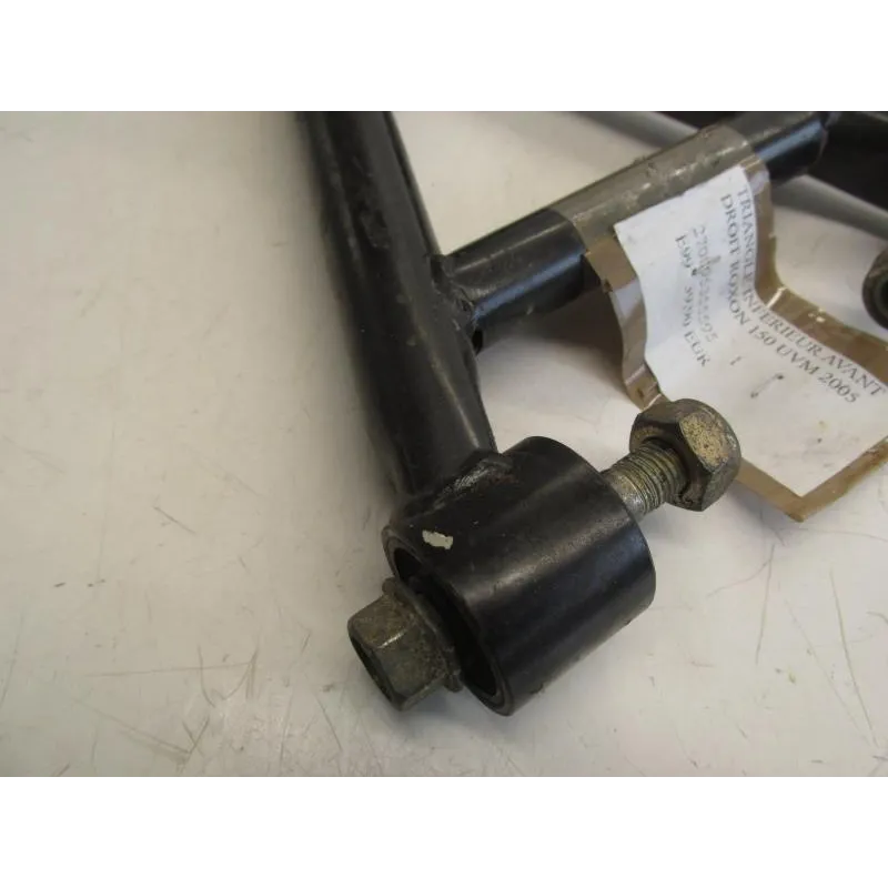 Triangle inferieur avant droit ROXON UVM 150 2005
