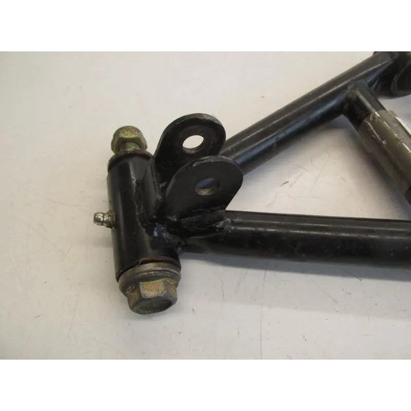 Triangle inferieur avant droit ROXON UVM 150 2005