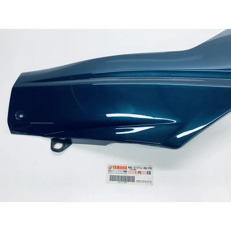 Cache carenage coque arriere gauche YAMAHA YP 250 1998-1999 MAJESTY DX