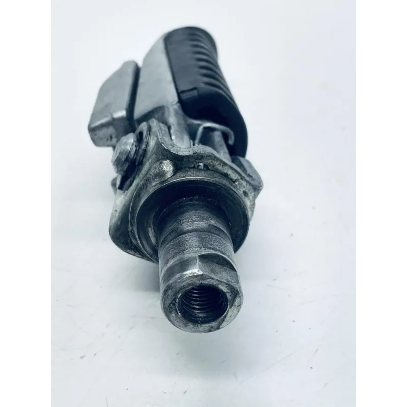Repose pieds avant gauche KAWASAKI Z 1000 2007-2009