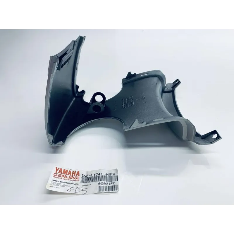 Cache jonction coque arriere YAMAHA YP 125 2001-2002 MAJESTY