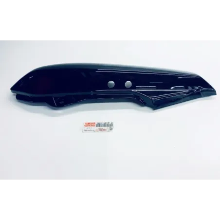 Cache carenage coque arriere droit YAMAHA FZS 600 1998-1999 FAZER