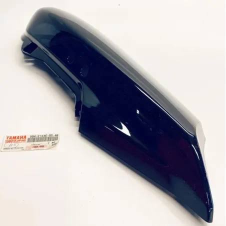 Cache carenage coque arriere droit YAMAHA FZS 600 1998-1999 FAZER