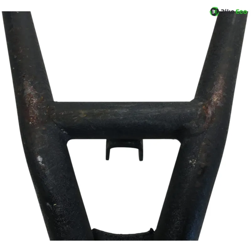 Triangle inferieur avant droit TUOKAI TRIKE 250 2010