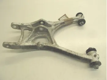 Triangle inferieur arriere droit HYTRACK HY 700 2009
