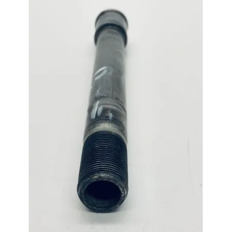 Axe de roue avant KAWASAKI Z 1000 2007-2009