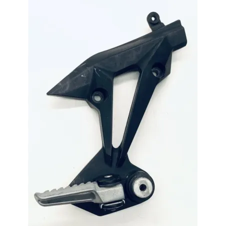 Platine et repose pieds arriere droit KAWASAKI Z 1000 2007-2009
