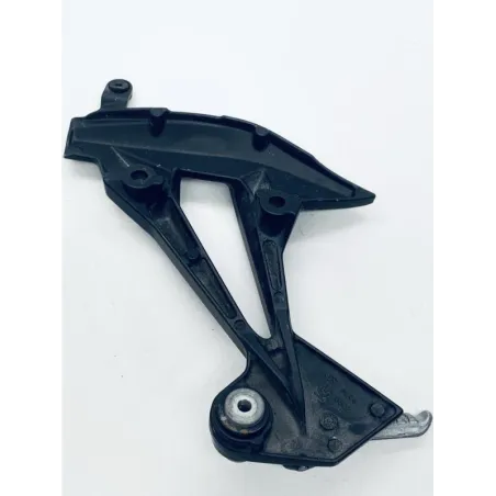 Platine et repose pieds arriere droit KAWASAKI Z 1000 2007-2009
