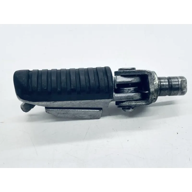 Repose pieds avant gauche KAWASAKI Z 1000 2007-2009
