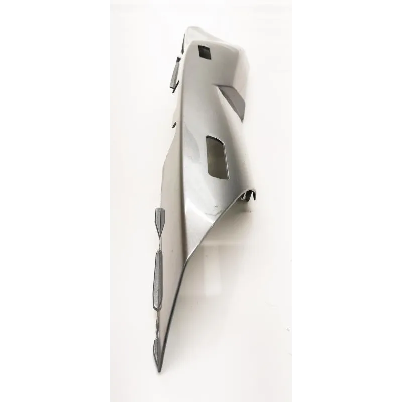 Cache carenage coque arriere droit KAWASAKI GTR 1400 2008-2009