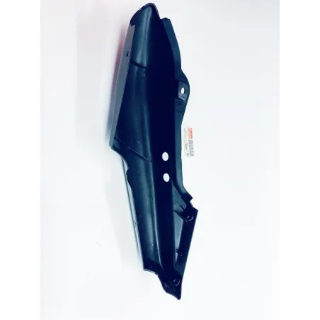Cache carenage coque arriere droit YAMAHA FZS 600 1998-1999 FAZER