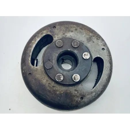 Rotor volant moteur SUZUKI DR 125 1985-1988