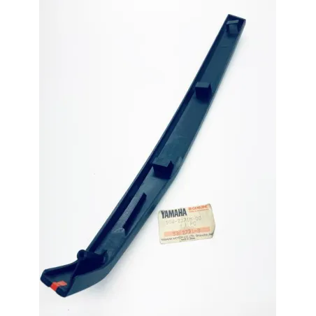 Cache lateral droit YAMAHA XC 125 1990-1993 BELUGA