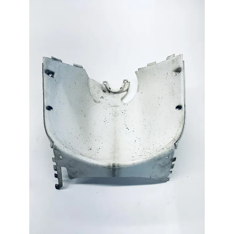 Cache carenage centrale sabot HONDA CH 125 1988-1996 SPACY