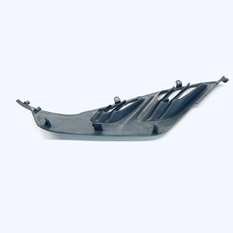 Cache interieur carenage gauche HONDA CH 125 1988-1996 SPACY