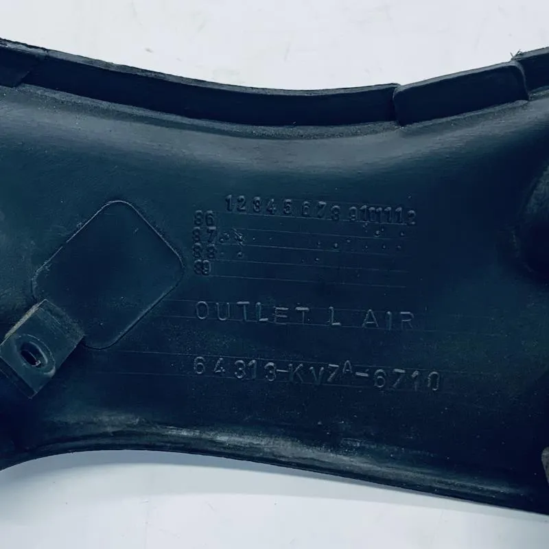 Cache interieur carenage gauche HONDA CH 125 1988-1996 SPACY