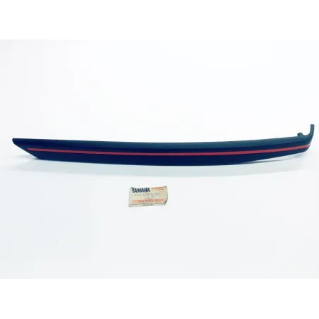 Cache lateral droit YAMAHA XC 125 1990-1993 BELUGA