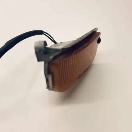 Clignotant avant droit HONDA CH 125 1988-1996 SPACY