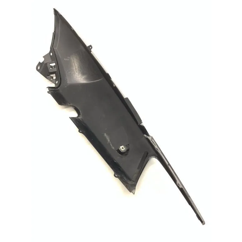 Cache carenage coque arriere droit YAMAHA XP 500 2008-2011 TMAX